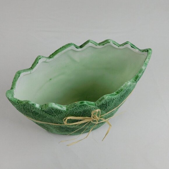 Green Leaves Design Embossed Decorative Display Tabletop Indoor/Outdoor Vase Bow - Picture 5 of 9